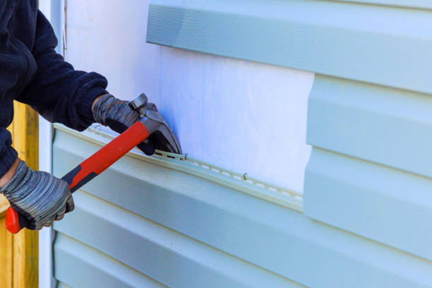 Reliable Siding Repair contractor in Louisville, IL by All Pro Siding Demarest